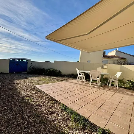 Prázdninový dům Maison Calme Pres De La Mer, 2 Saint-Denis-dʼOléron